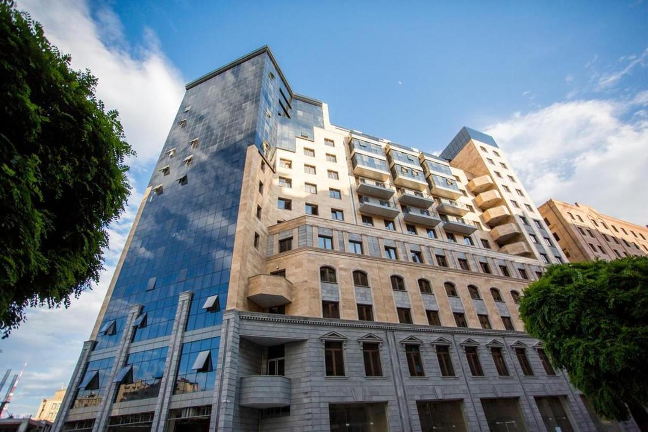 Wonderful Apartment In Republic Square, City Center Jereván Kültér fotó